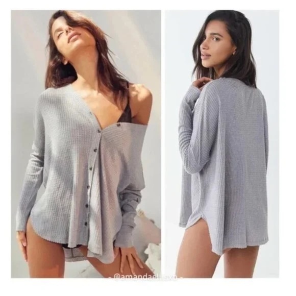 Urban Outfitters Out From Under Waffle Knit Gray Button Down Shirt Womens Size S - Picture 1 of 10